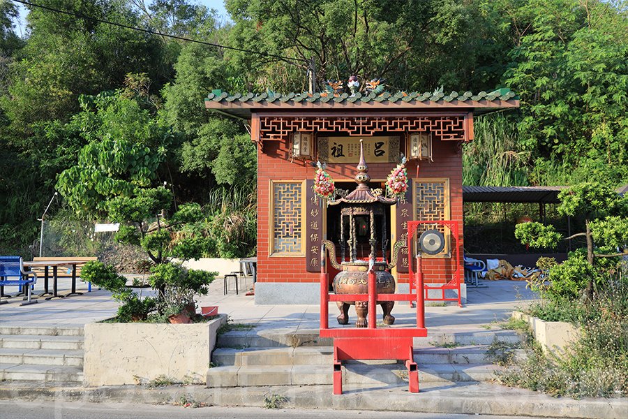 村民在六十年代集資興建呂祖廟（德陽堂），每年黃曆七月十八日舉行盂蘭勝會。（陳仲明／大紀元）