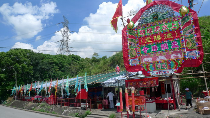 傳統盂蘭 — 虎地坳花牌及木棚